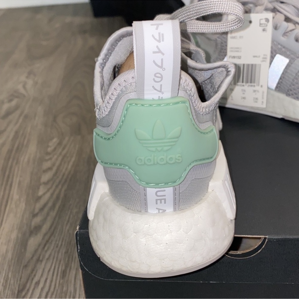 NWT Adidas NMD_R1 Light Gray with Mint Accents Mens 6 Womens 7.5 Unisex - Picture 3 of 8